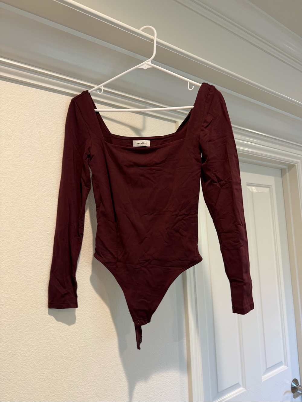 Aritzia Babaton Burgundy Long-Sleeve Square-Neck Bodysuit